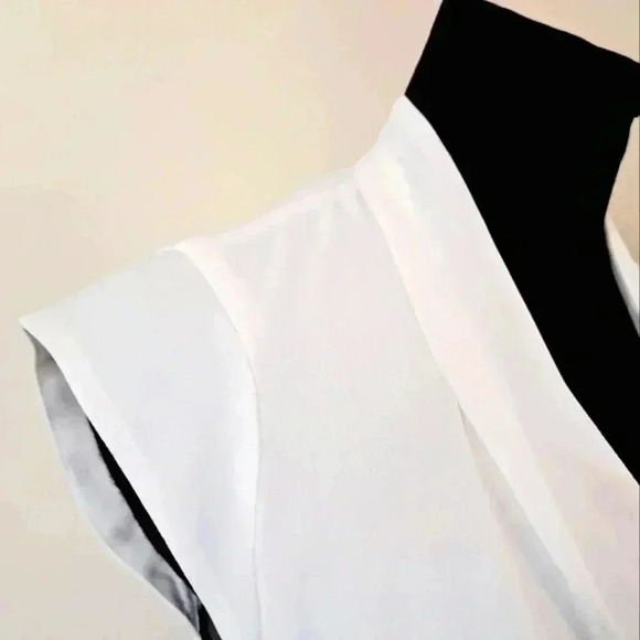 ❤️ NWT Camber & Grace Ivory Sleeveless Blouse - Picture 9 of 11